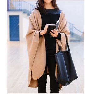 Cuyana Baby Alpaca Cape Shawl Camel Color One Size Fits All